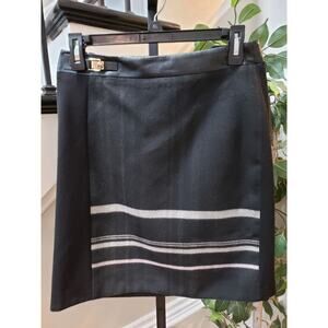 White House Black Market Women Rayon Back Zip Faux Leather Trimmed Skirt Size 2